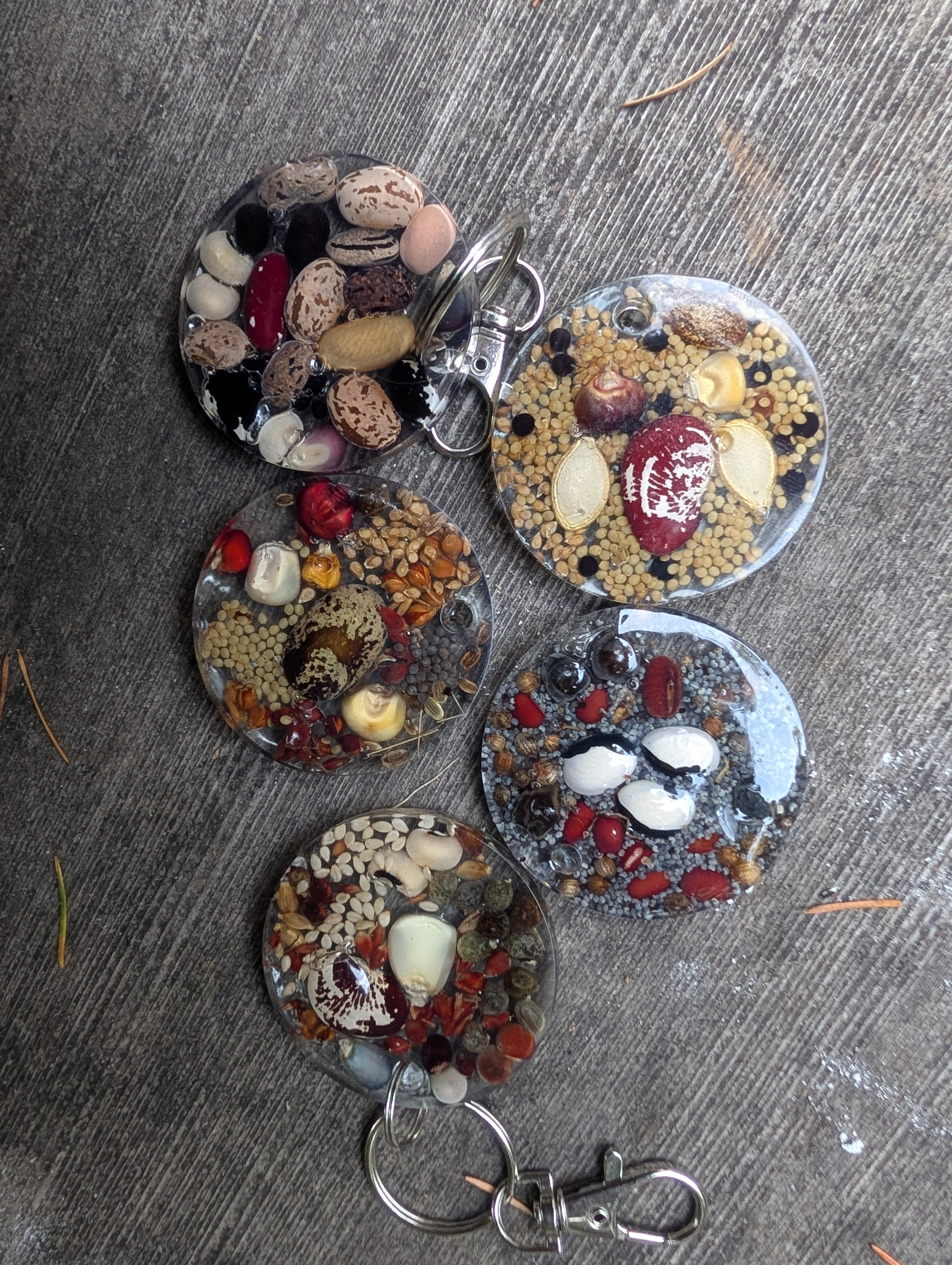 Keychains Ref Magnets Fukuoka Keychains & Magnets Set โ Going to Seed